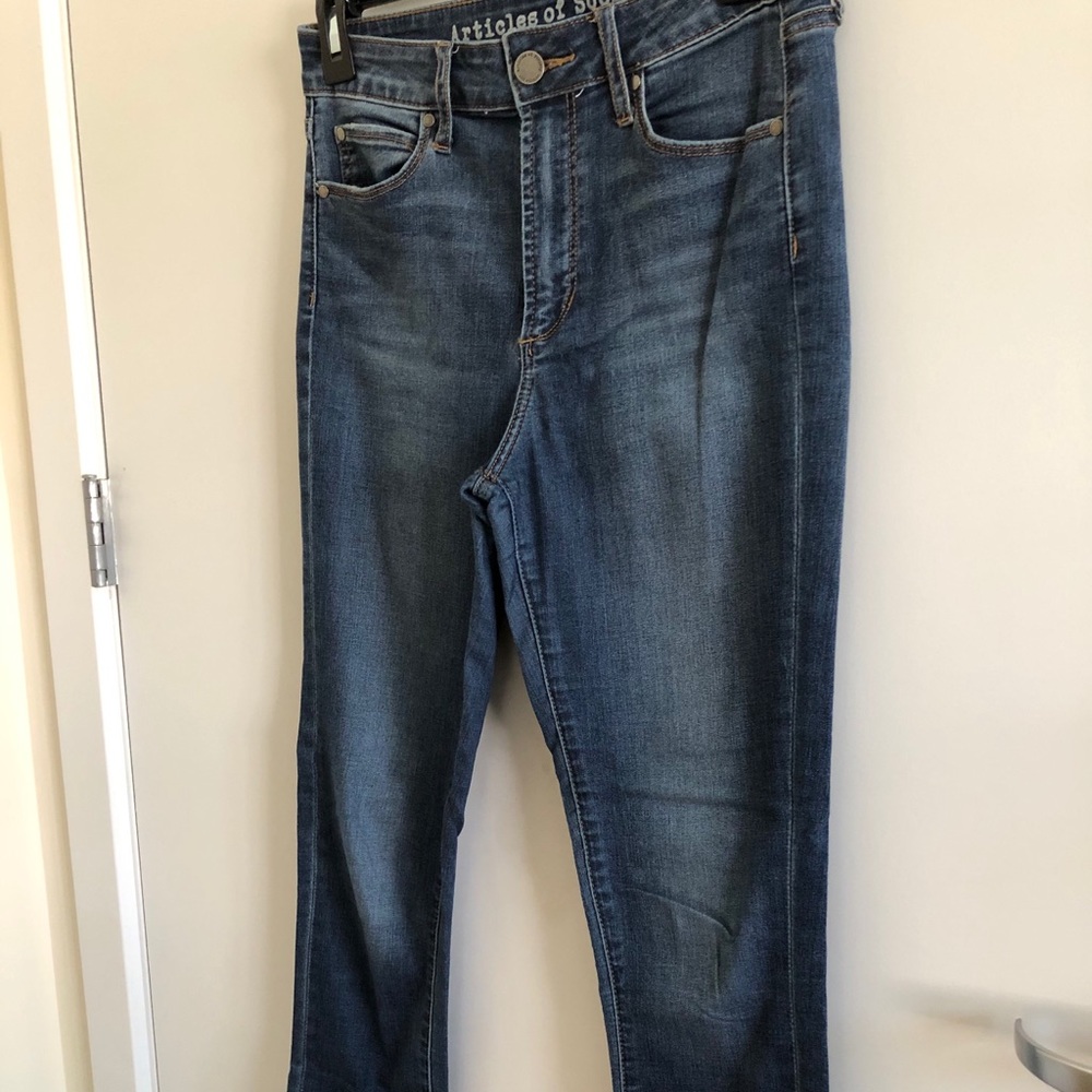 High Waisted Jean